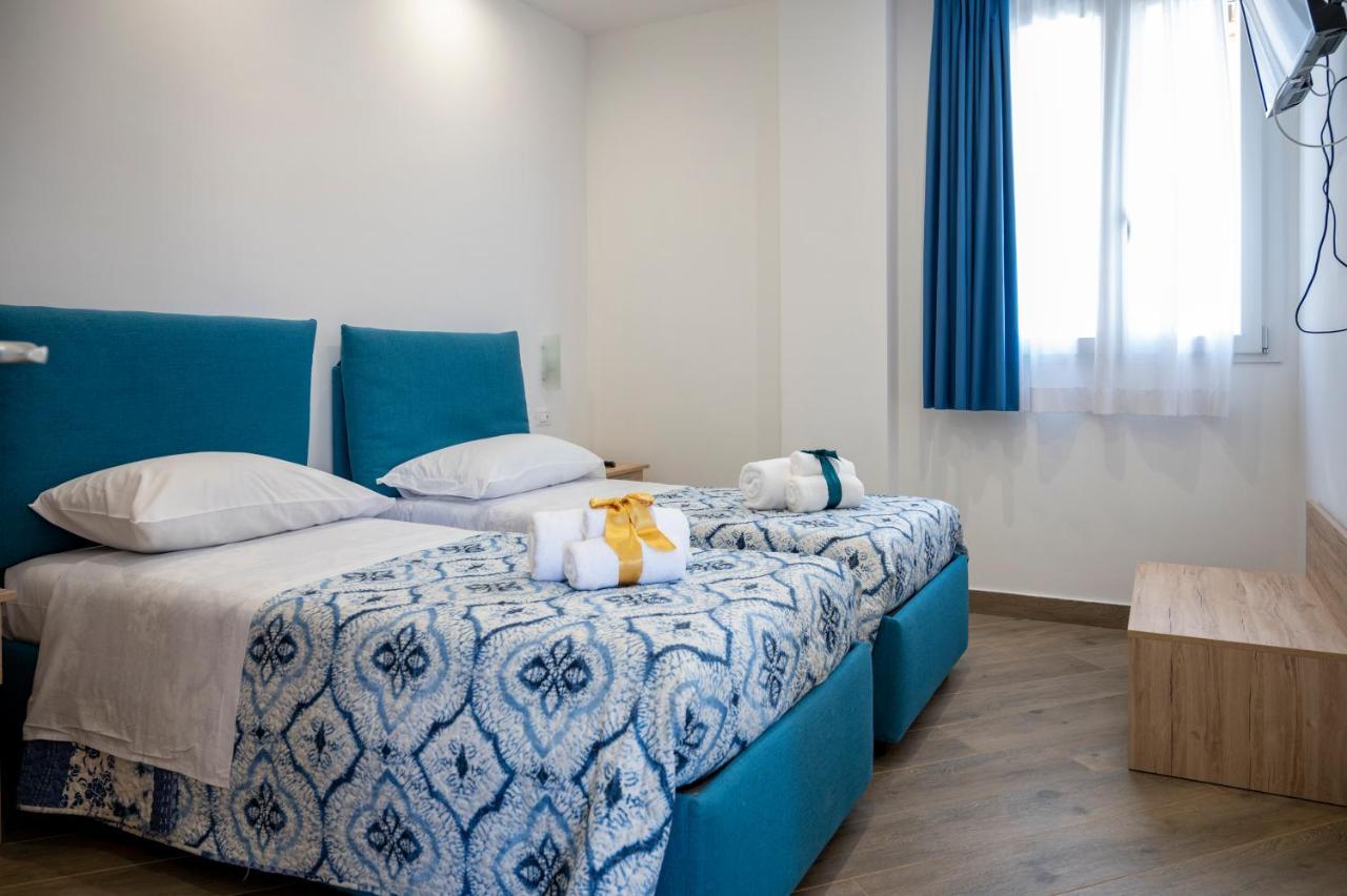 White Apartments & Spa Avola Ngoại thất bức ảnh